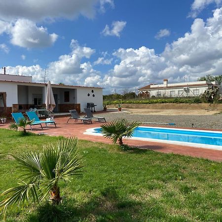 شقة Hacienda Donaire Beas المظهر الخارجي الصورة